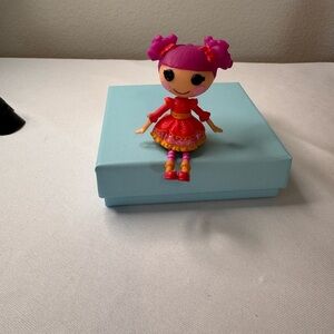 MGA Mini Lalaloopsy Lady Stillwaiting doll